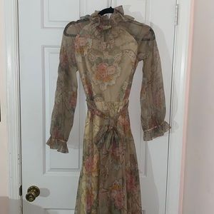 Vintage 1970s maxi dress